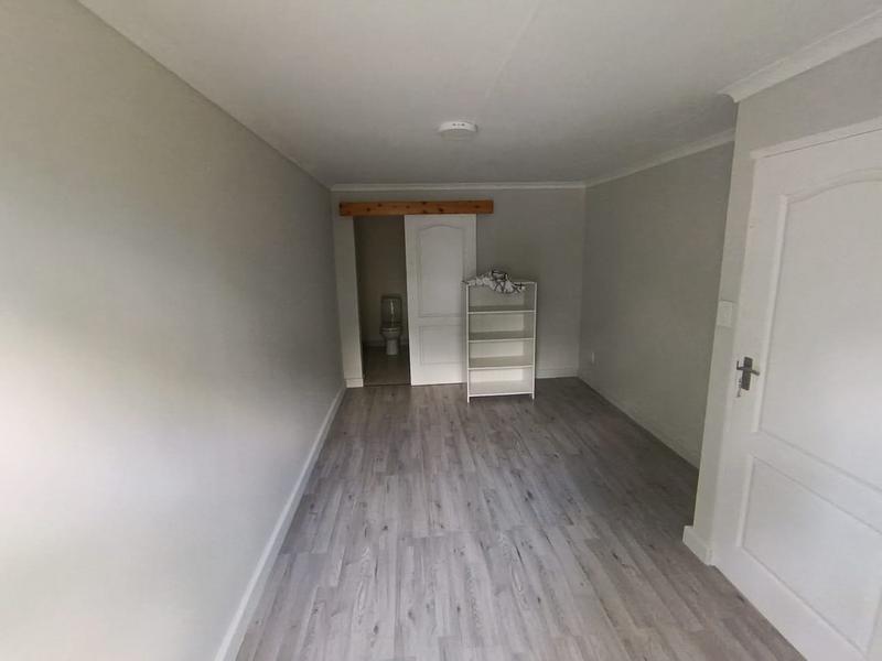4 Bedroom Property for Sale in Albertinia Western Cape